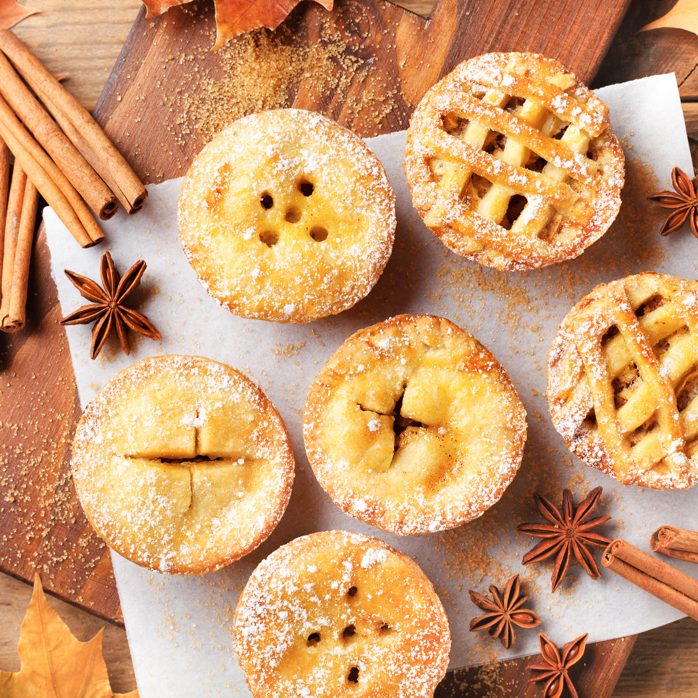 Easy Mini Apple Pies